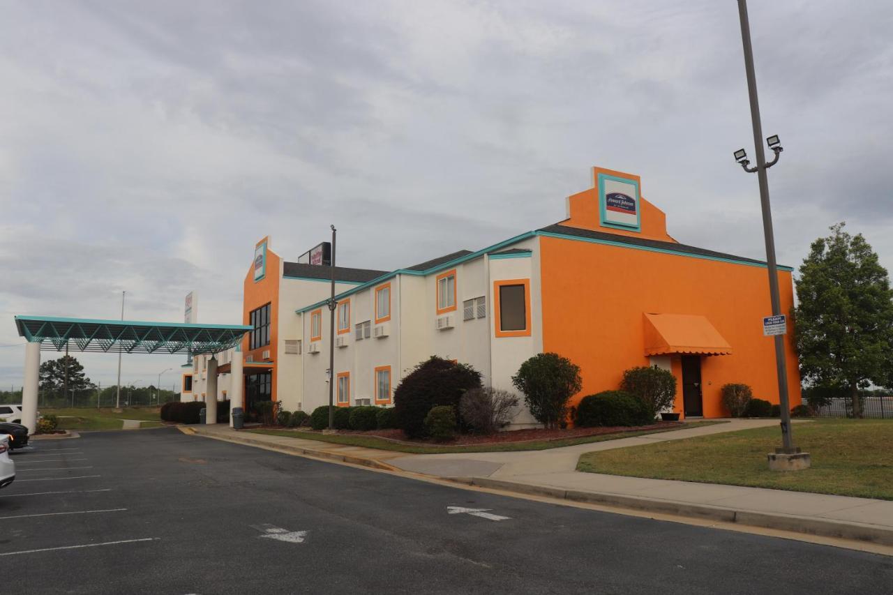 Howard Johnson By Wyndham Tifton Ga I-75 Ngoại thất bức ảnh