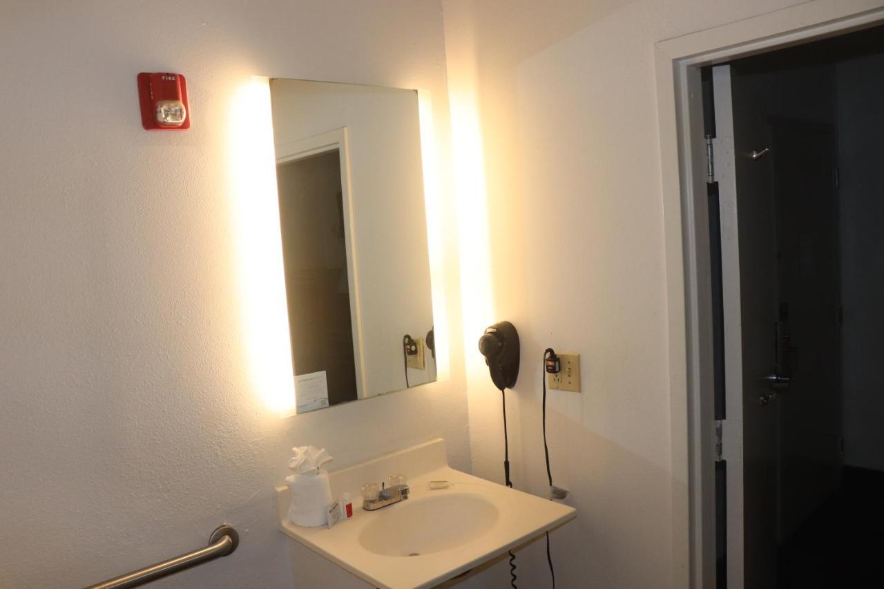 Howard Johnson By Wyndham Tifton Ga I-75 Ngoại thất bức ảnh